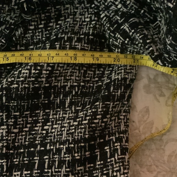 JONES NEW YORK SUIT JACKET - Picture 9 of 9